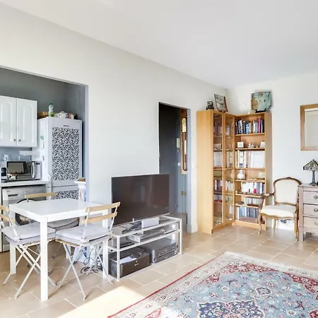 Charming With Terrace By Weekome Appartamento